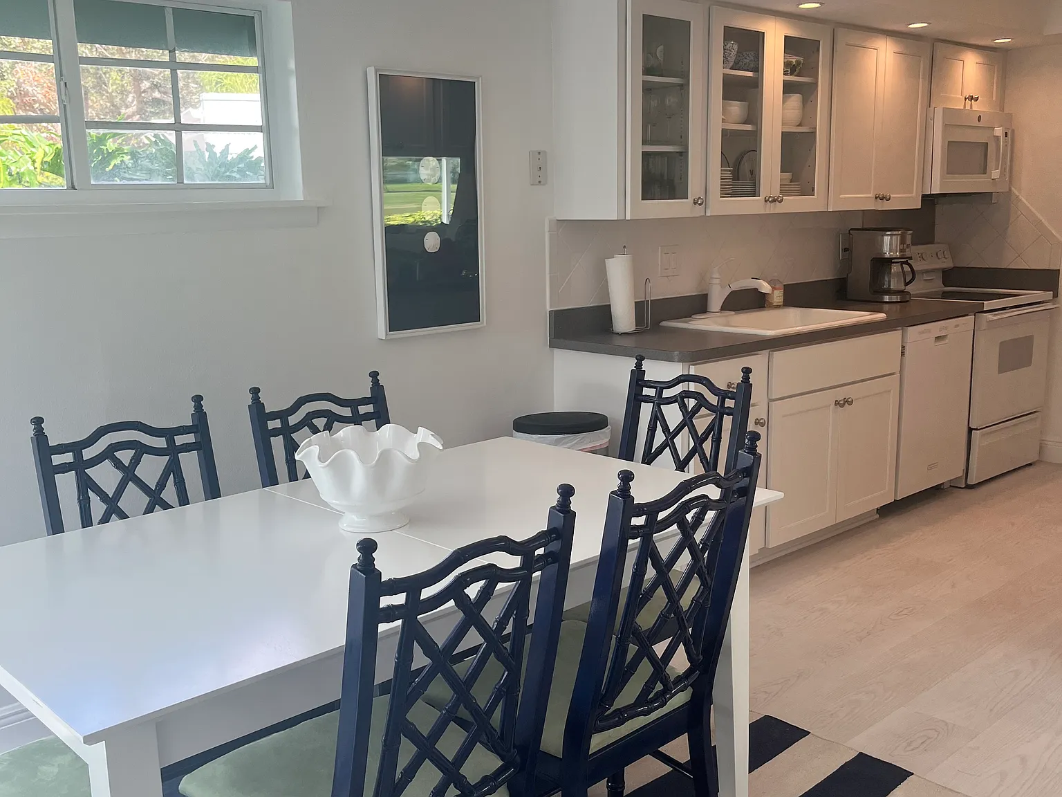 2 bed, 1700 sqft, $3,000 — Photo 4