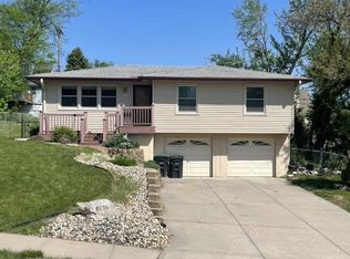 8716 Grover St, Omaha, NE 68124