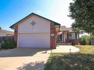 5014 S Custer Cir, Wichita, KS 67217