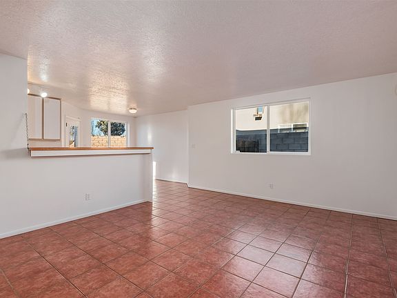 3rd image of 7121 Calle Jenah