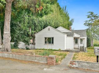 1948 Rainier Ave, Bremerton, WA