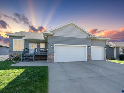 2320 N Ivy Rd, Tea, SD, 57064