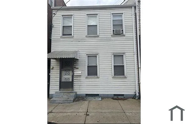 1805 Mary St photo 1