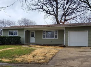 4309 Front Royal Dr, McHenry, IL 60050