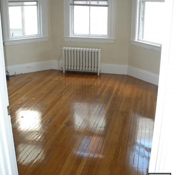 18 Dighton St #2 — Photo 6