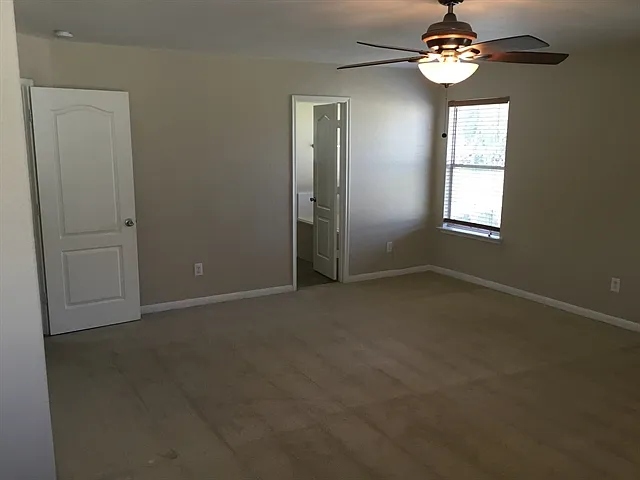 22011 Orchard Dale Dr — Photo 9