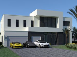 784 Barcelona Dr, Boca Raton, FL 33432