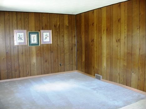 3rd image of 808 E Margaret St