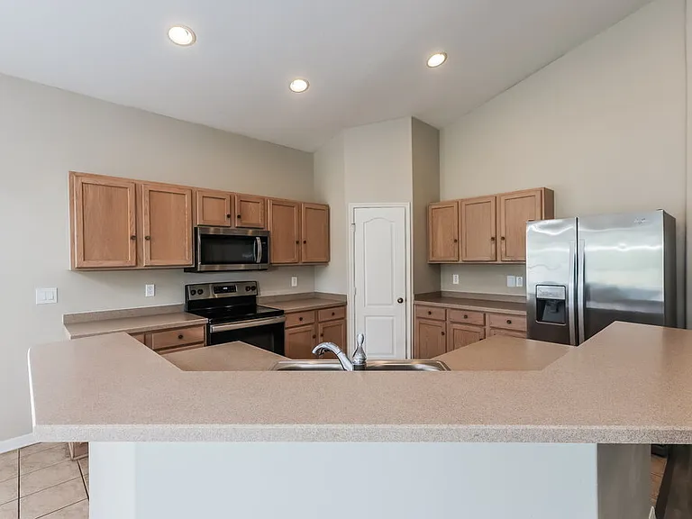 3832 Washburn Pl — Photo 6