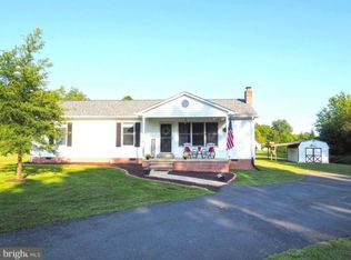 10891 Rugby Dr, Bealeton, VA 22712