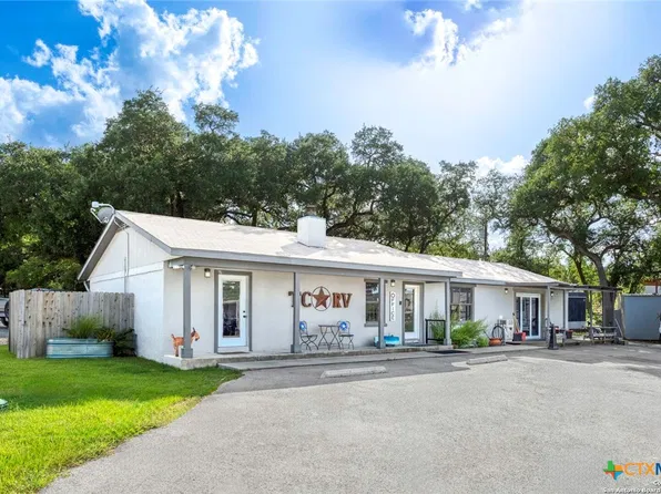 16415 S Access Rd, Canyon Lake, TX 78133