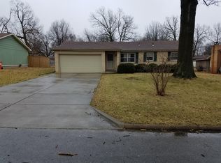 1438 S Catalina Ave, Springfield, MO 65804