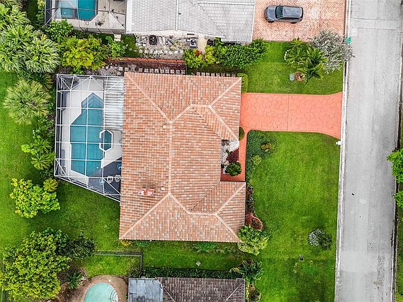 4th image of 8970 NW 21st Street