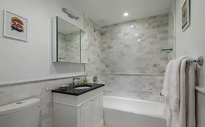 Sold by Dolly Lenz Real Estate LLC