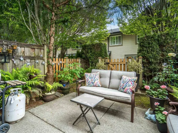 2501 161a St #13, Surrey, BC V3Z 7Y6