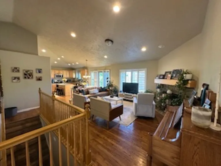 13294 S Cherry Crest Dr — Photo 2