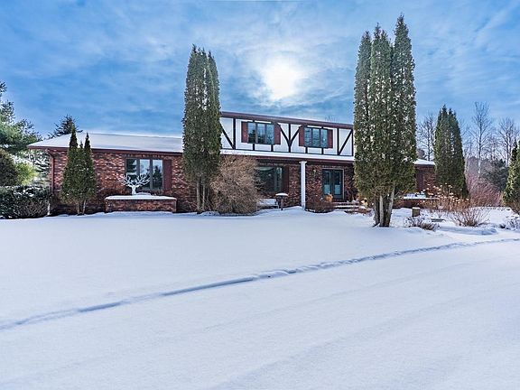 2nd image of 2180 BLUEJAY LANE