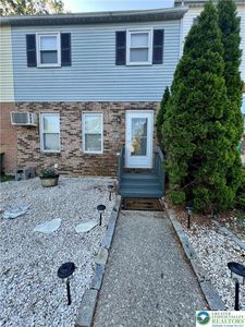 5618 Wood Ln, Allentown, PA, 18106