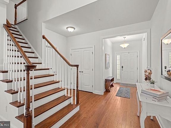 4th image of 47 Hunters Ln