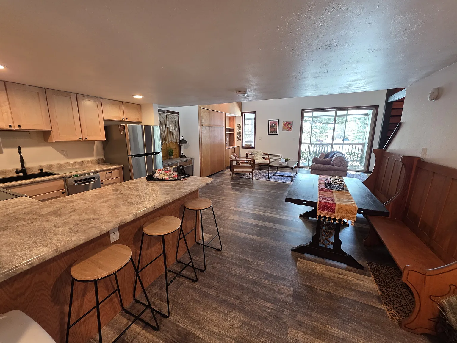 102 Valley View Drive - 3169 — Photo 4