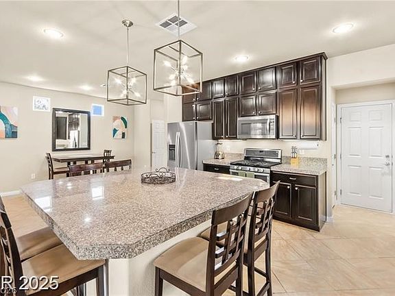 5th image of 9696 Grayson Hills St