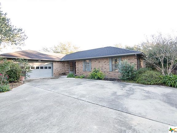 2nd image of 35 Park Place Dr