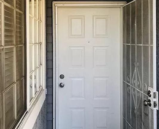 4th image of 2910 W Marconi Ave Unit 218