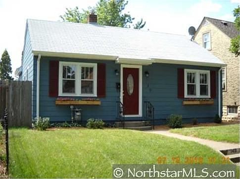 2nd image of 149 Park St W