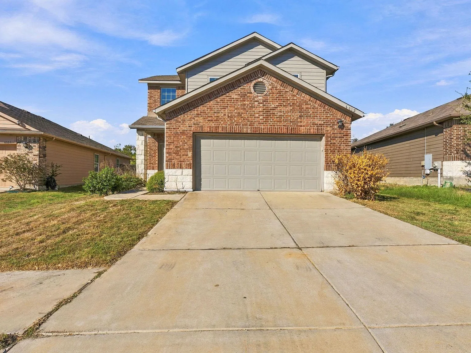 3 bed, 2.5 bath, 238 sqft, $1,950 — Photo 2