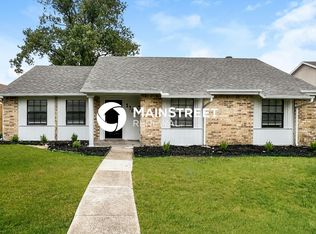 1704 Panola Dr, Mesquite, TX 75150