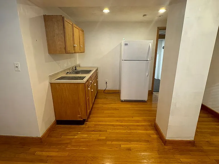 86 Chestnut St #G — Photo 2