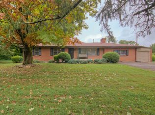 1317 Dartmouth Rd, Knoxville, TN 37914