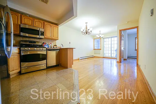 Rented by Sterling Realty Solution Inc | media 37