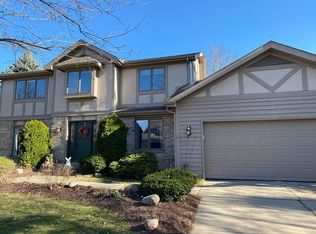 1865 Yosemite Dr, Okemos, MI 48864