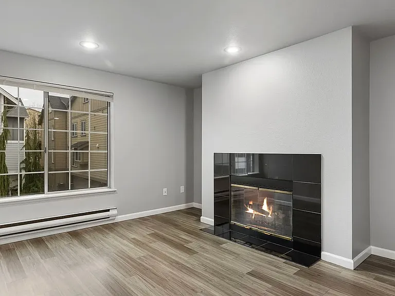 1158 N 91st St — Photo 29