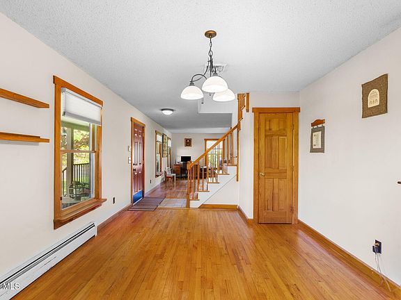 5th image of 22 Island View Road