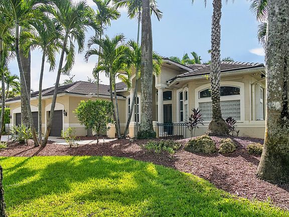 3rd image of 10506 NW 66th Street