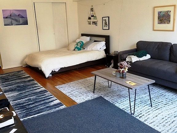 3rd image of 25 W 13th St APT 6GN