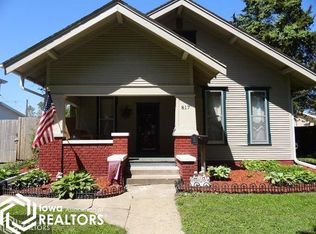 817 N C St, Oskaloosa, IA 52577