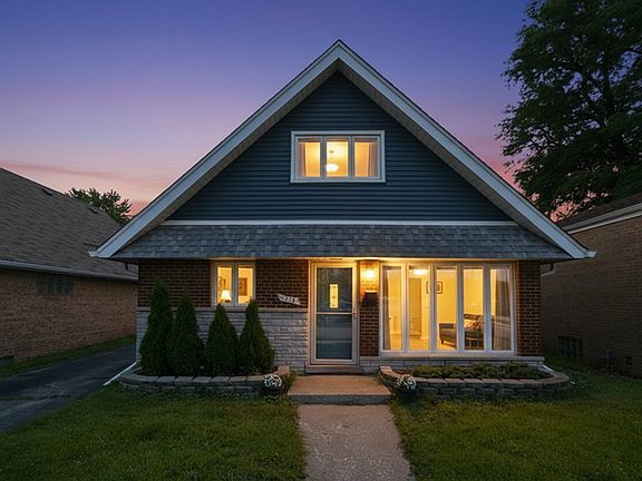 4th image of 8404 45th St