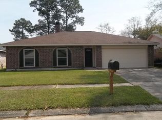 310 Runnymeade Cir, Slidell, LA 70461