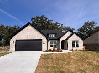6013 Coral Rdg, Alexander, AR 72002