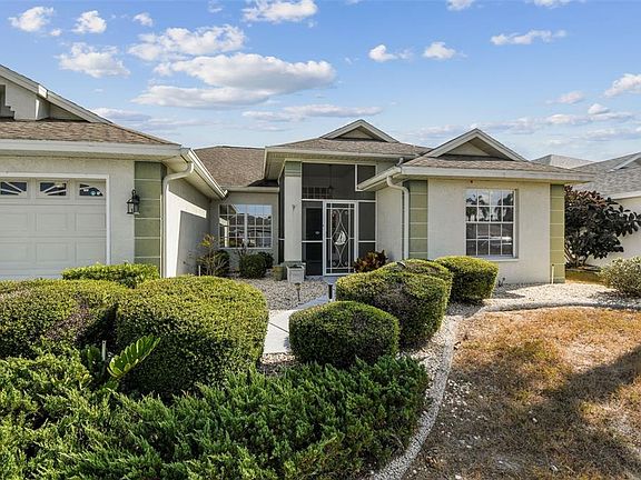3rd image of 2305 E DEL WEBB BLVD