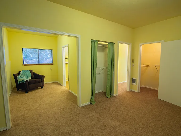7324 E Taylor St — Photo 7