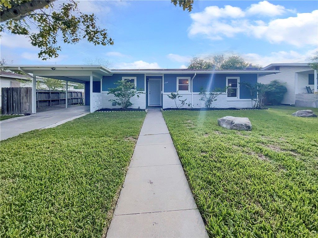 1304 Austin St, Portland, TX 78374 MLS 429868 Zillow