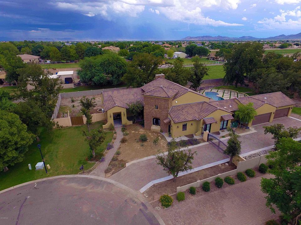 1st image of 15443 E Pickett Ct