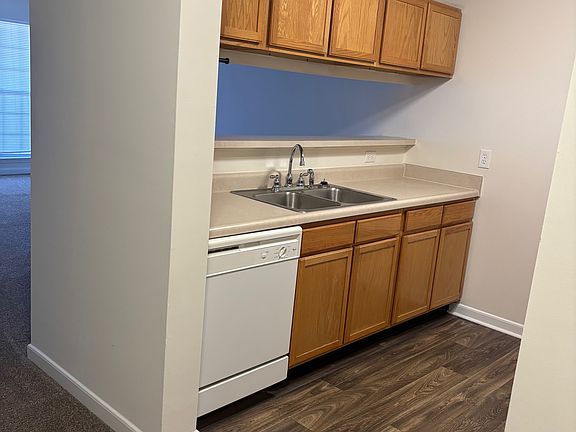 Non-Remodeled kitchen