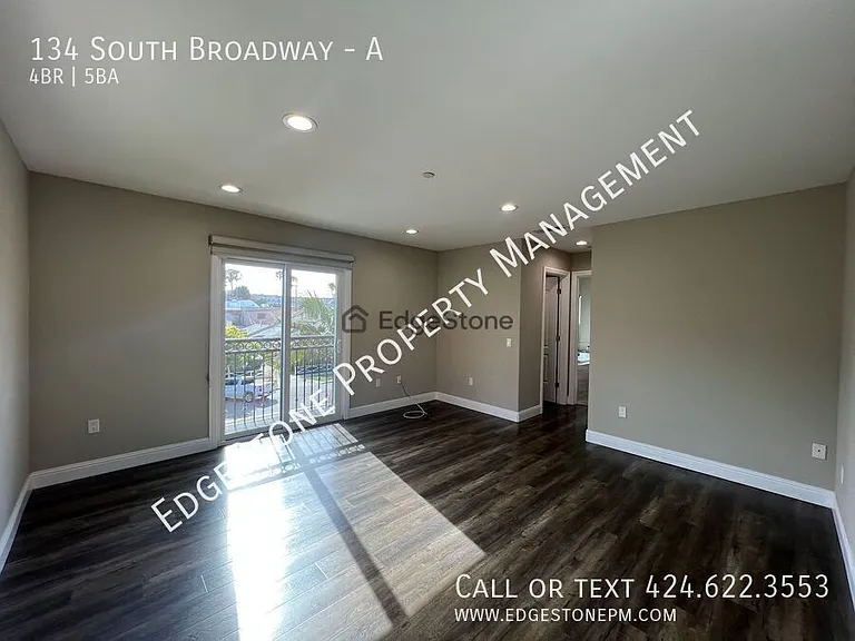 134 S Broadway #A — Photo 11
