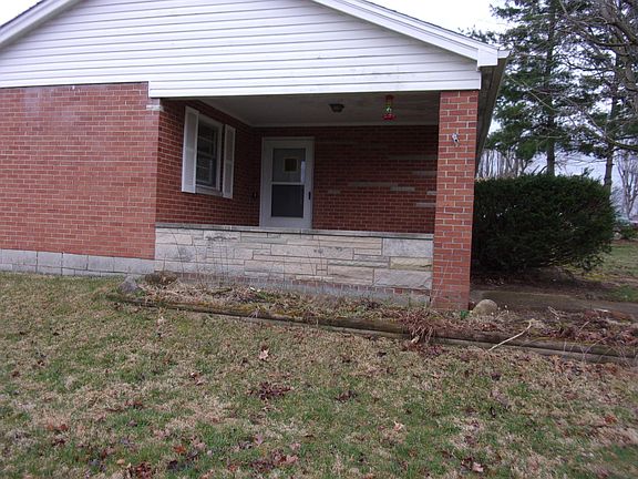 3rd image of 1459 Botto Ave