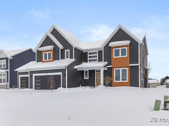 4th image of 15721 Norwalk Rd